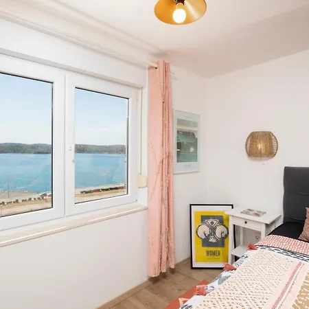 Floor Sunset Apartment Pula