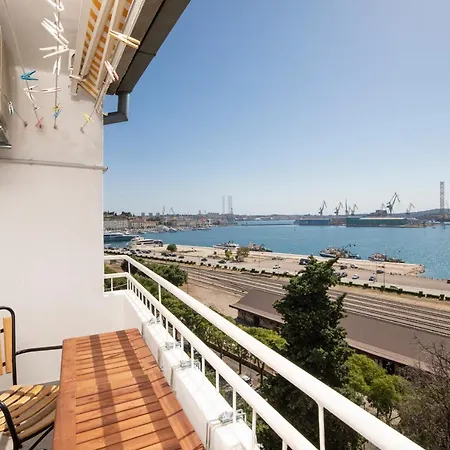 Apartman Floor Sunset