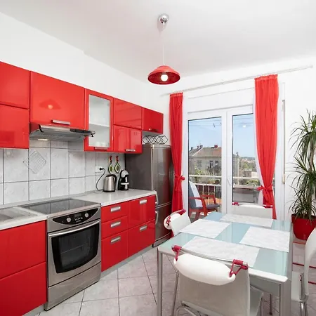 Floor Sunset Apartman *