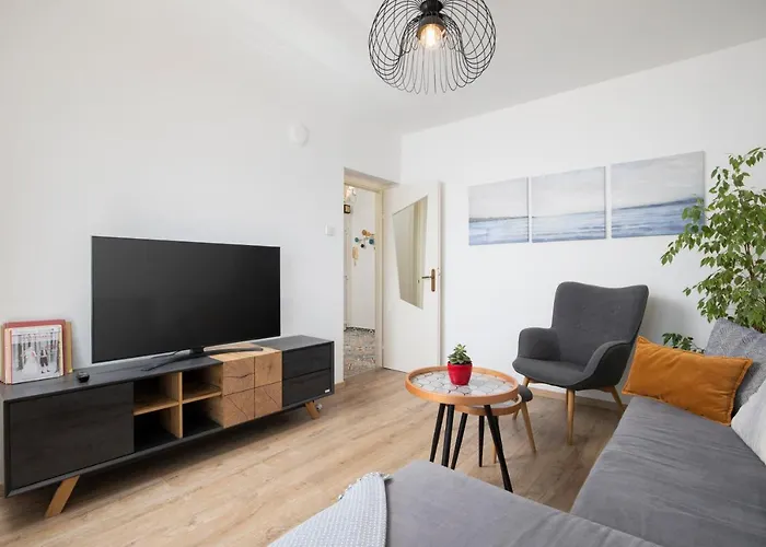 Floor Sunset Apartment Pula